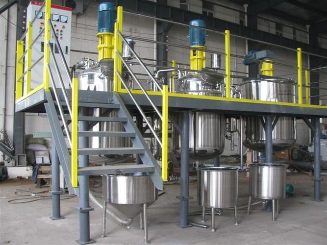 定制攪拌釜,攪拌罐,化工攪拌罐,攪拌設(shè)備